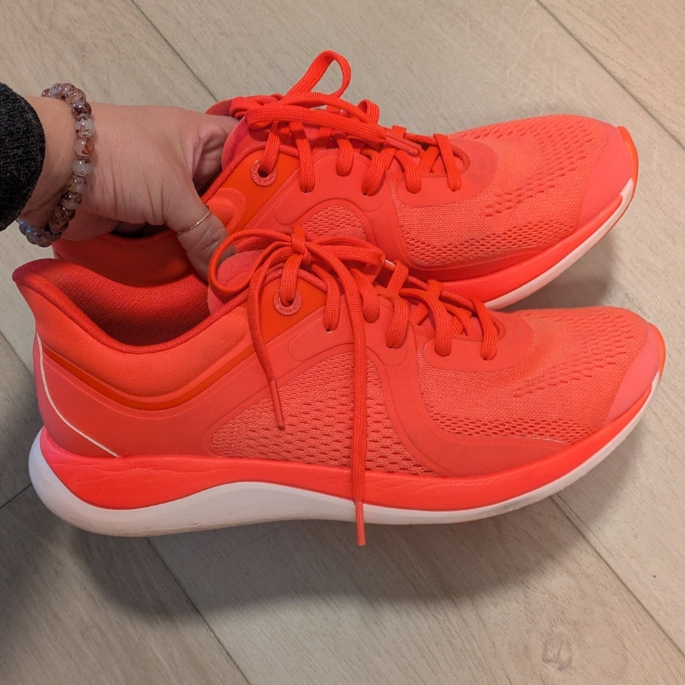 Lululemon Chargefeel Low Women's Workout Sneaker